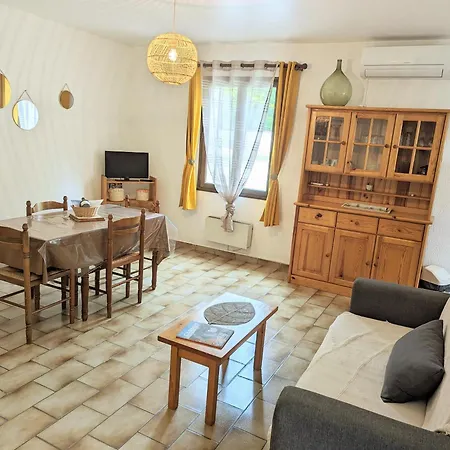 Village De Gites Le Frigoulet Balazuc Room photo